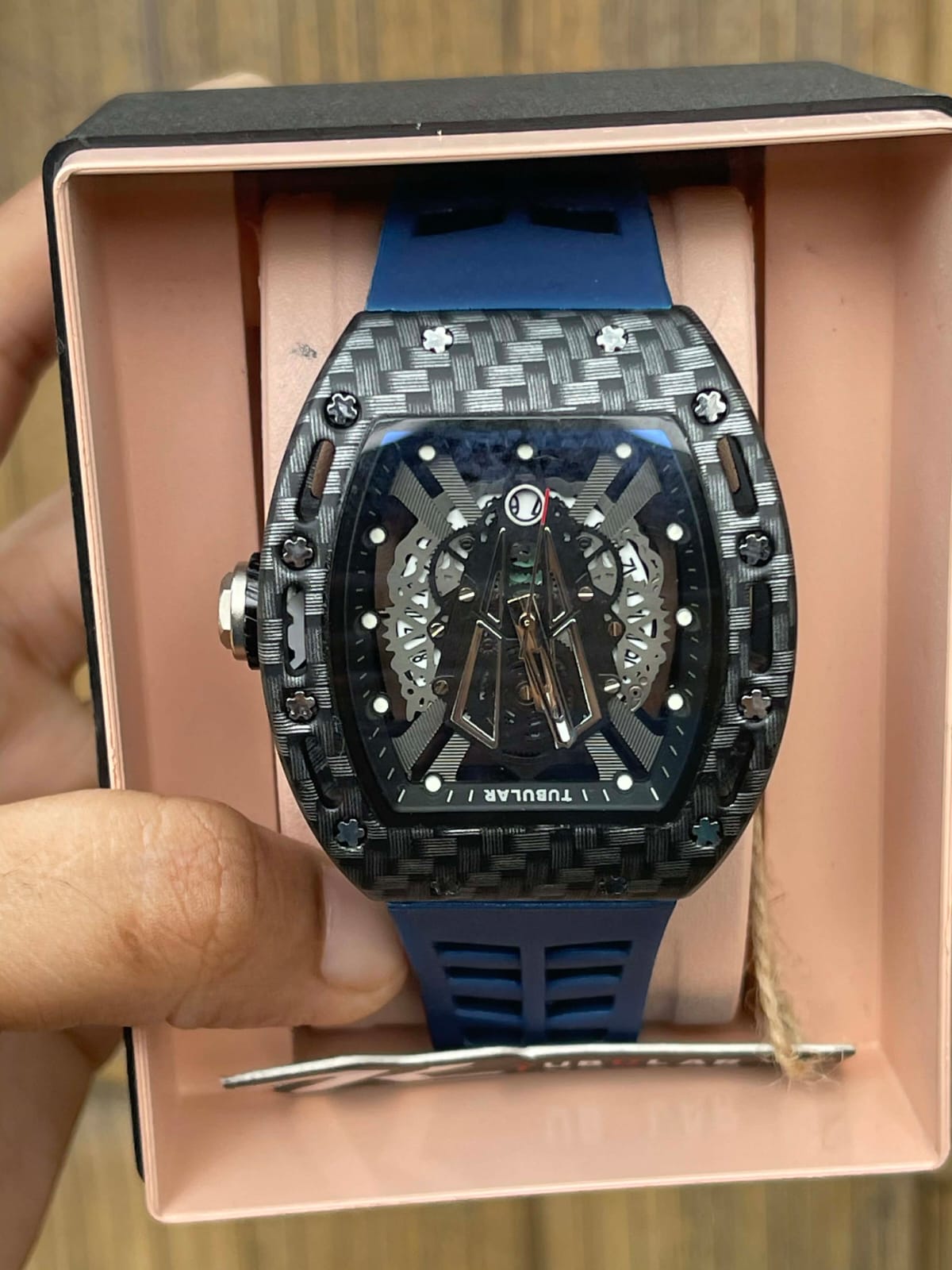 818da3bc-e812-4ddd-8a9b-69d12691a793.jpg
